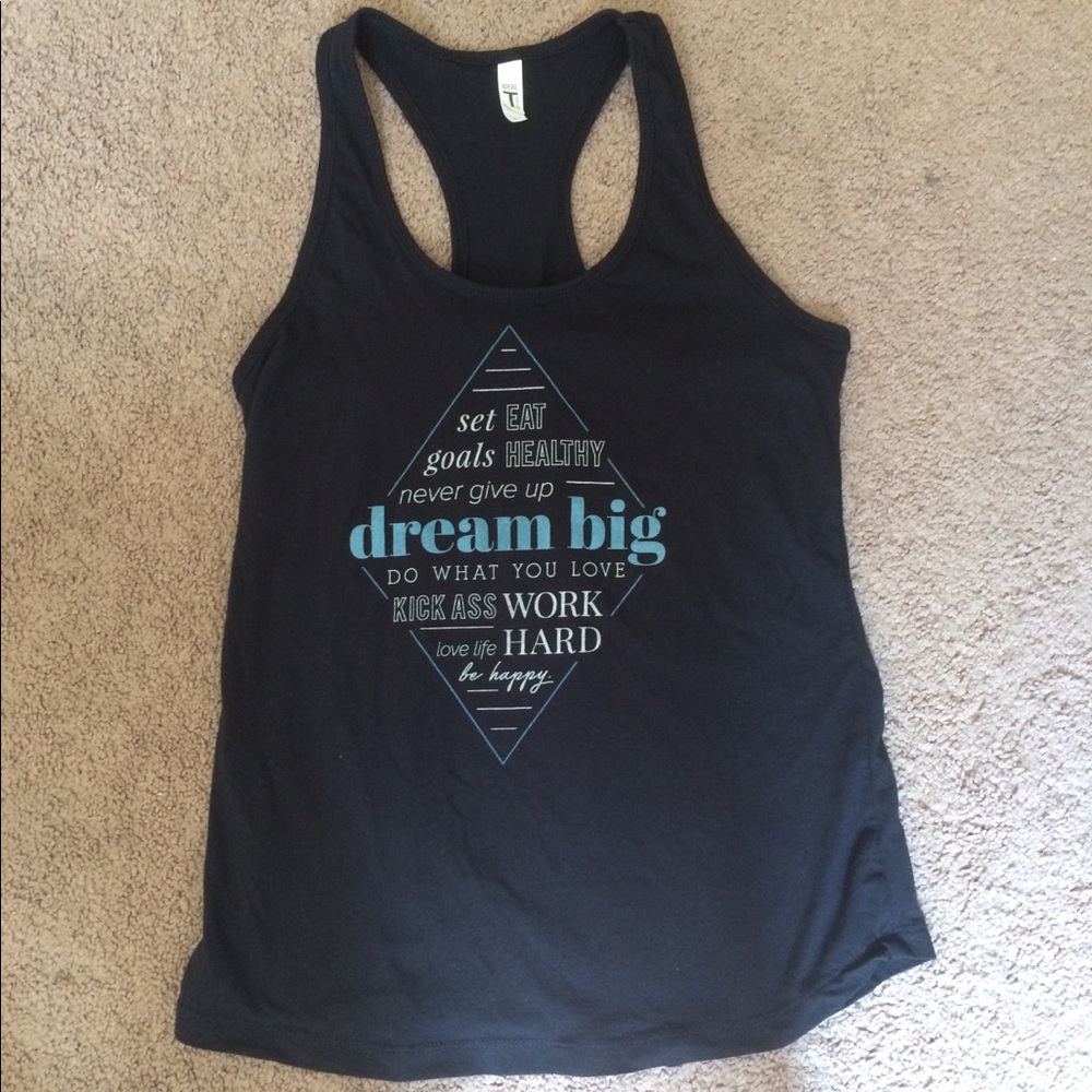 Women’s workout tank top